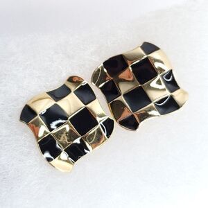 Vintage Retro 80s Check Checker Board Flag Enamel Earrings Goldtone Black